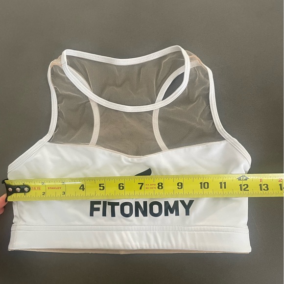 Equilibrium Activewear - Fitonomy mesh Sports Bra Small - Picture 4 of 5